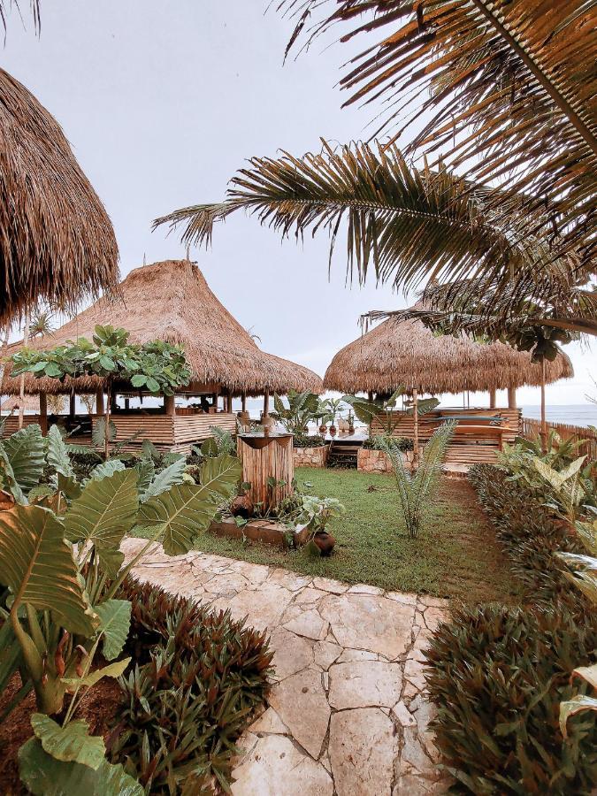 Sumba Beach House Waikabubak Eksteriør bilde
